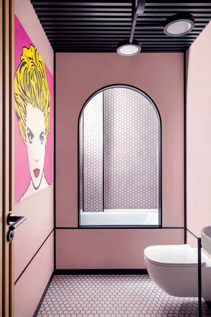 Bathroom painted in color Pink Attraction 1255